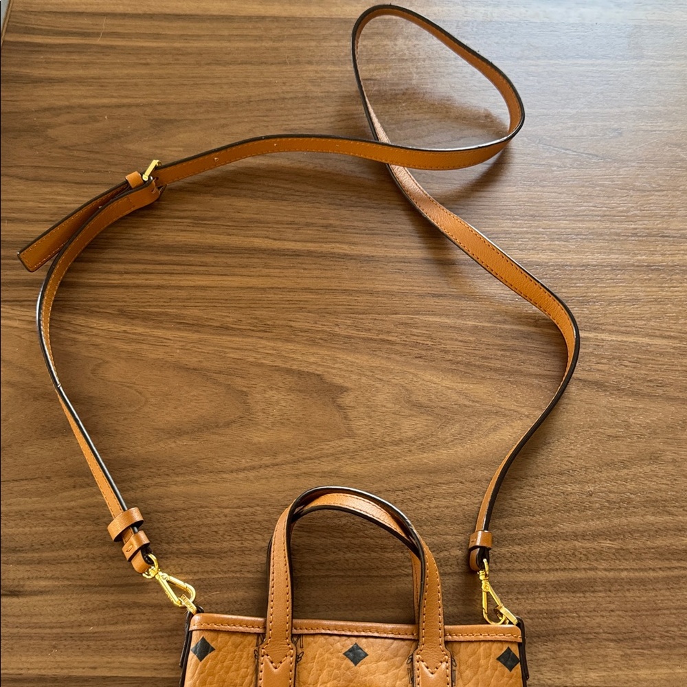 MCM bag - Picture 2 of 11